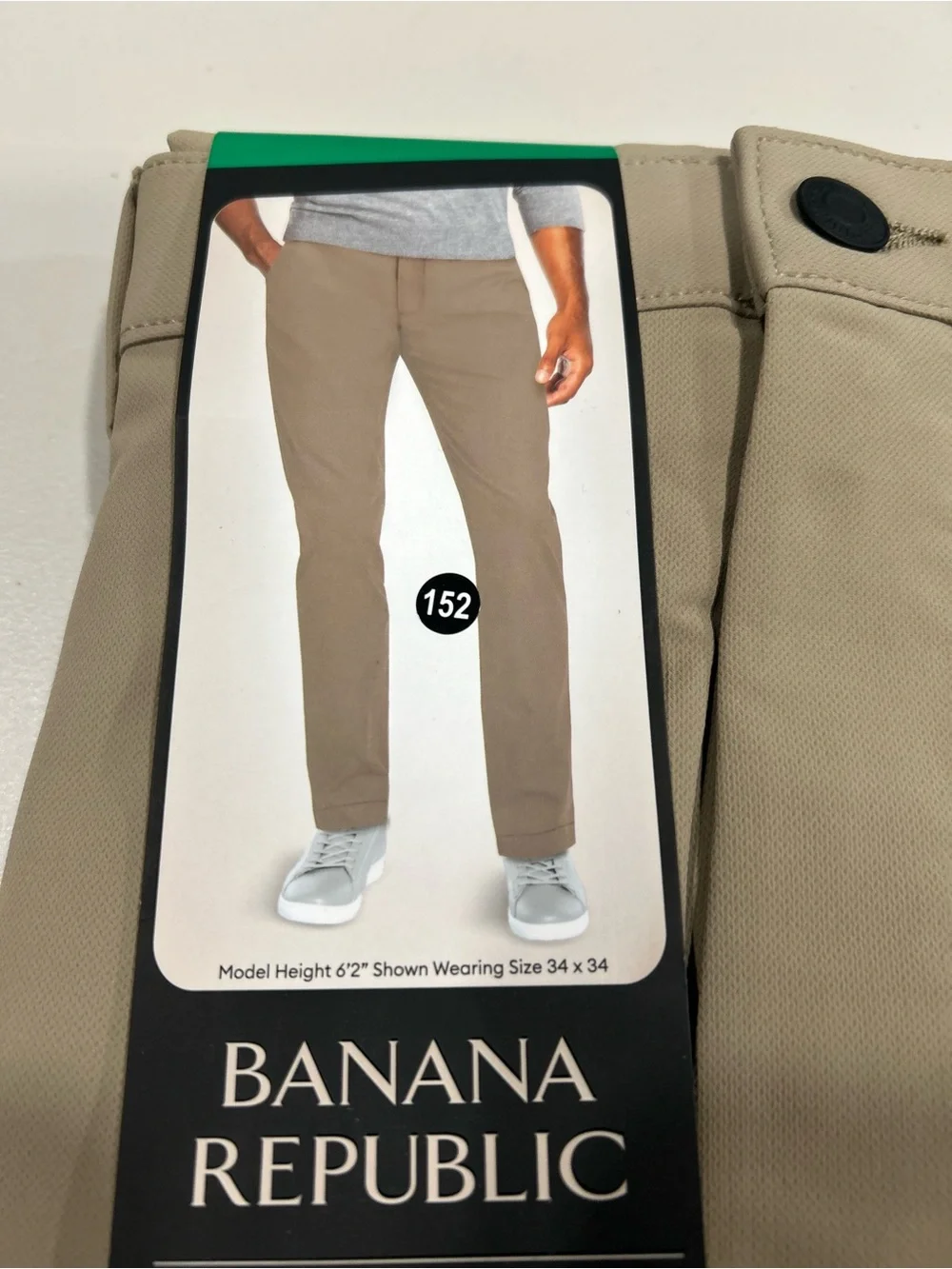 Banana Republic Mens Slim Fit Flat Front Pants Khaki Tan 38x34 Stretch Wicking